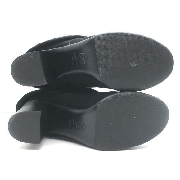 Chanel 17B Clover & Heart Quilted Fold-Over Boots Black Suede Size 35.5 - Picture 12 of 12